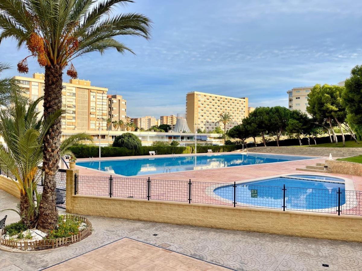 Playa San Juan Alicante Luxurious Home By The Beach Kültér fotó